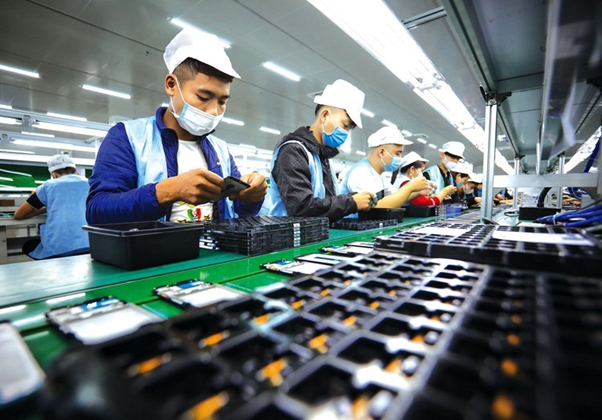 Positive and Negative Aspects of the Vietnamese Labor Market in Q2 and the First Half of 2024